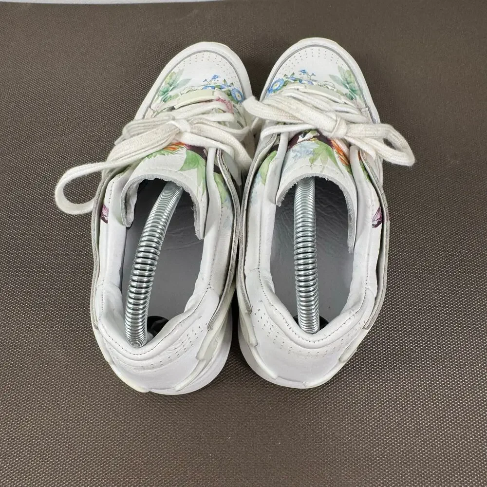 adidas step into